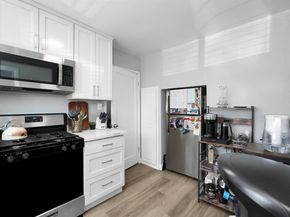 21926 Victory Dr, Hayward CA 94541