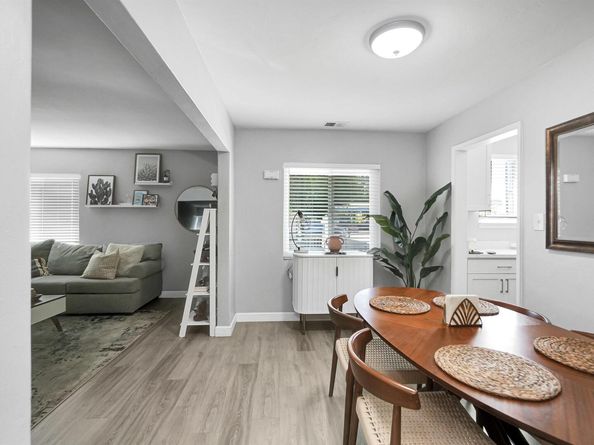 21926 Victory Dr, Hayward CA 94541