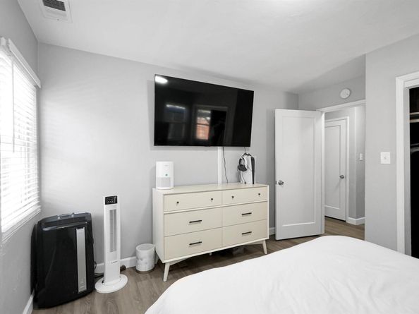 21926 Victory Dr, Hayward CA 94541