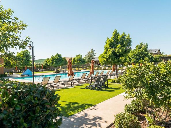 389 Basswood Cmn 5, Livermore CA 94551