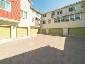 389 Basswood Cmn 5, Livermore CA 94551