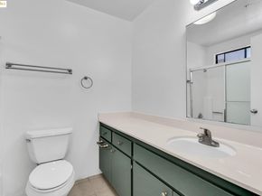 417 Evelyn Ave 205, Albany CA 94706