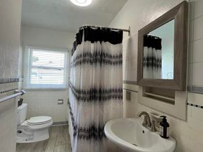 1301 9Th St, Alameda CA 94501