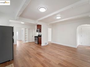 8117 Ney Ave, Oakland CA 94605