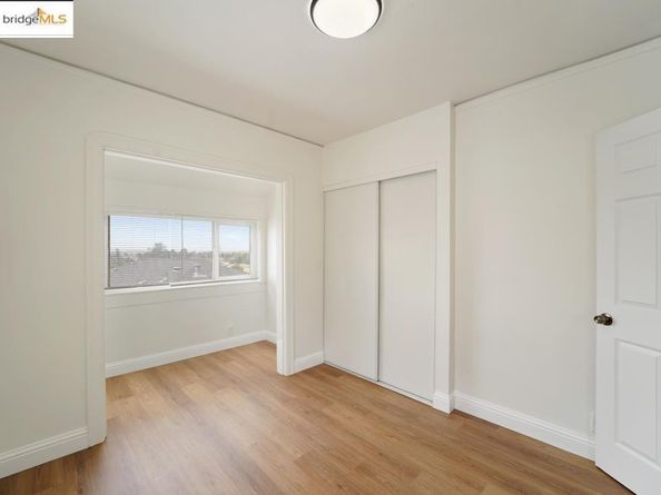 8117 Ney Ave, Oakland CA 94605