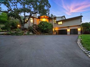 1542 Hillgrade Ave, Alamo CA 94507