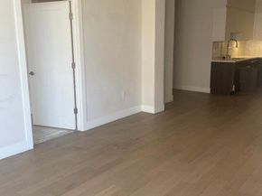 901 Jefferson St 406, Oakland CA 94607