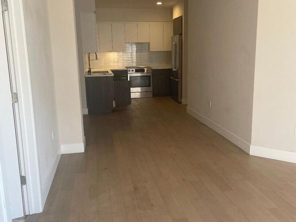 901 Jefferson St 406, Oakland CA 94607