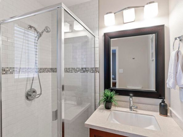 35421 Cleremont Dr, Newark CA 94560