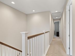225 Laurel Knoll Dr, Martinez CA 94553