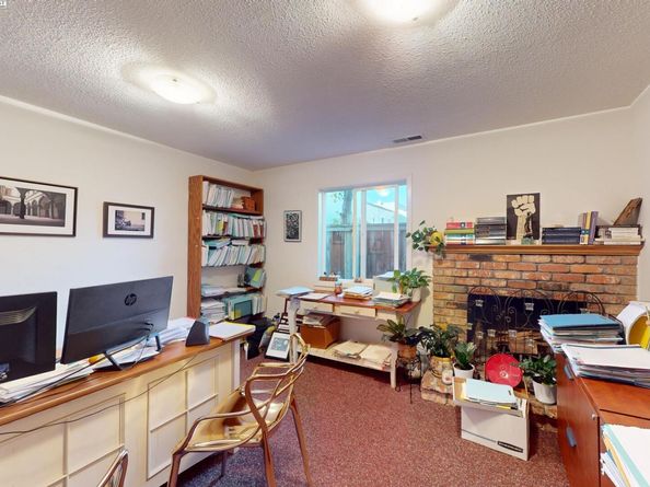 54 Railroad Ave, Richmond CA 94801