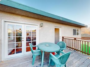 54 Railroad Ave, Richmond CA 94801