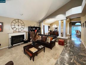 5472 Country View Dr, Richmond CA 94803