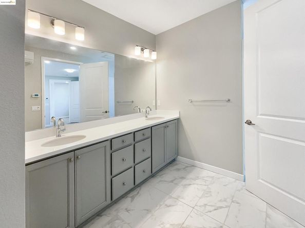 5862 El Dorado Ln, Dublin CA 94568