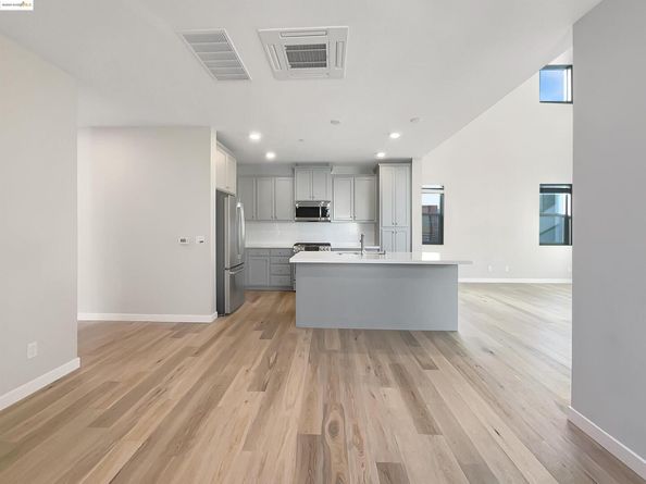 5862 El Dorado Ln, Dublin CA 94568