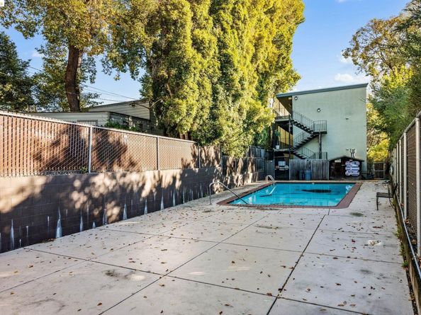 455 Crescent St 220, Oakland CA 94610