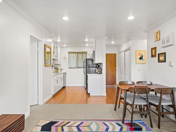 455 Crescent St 220, Oakland CA 94610