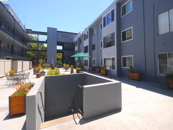 455 Crescent St 220, Oakland CA 94610