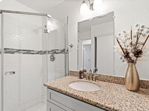 455 Crescent St 220, Oakland CA 94610