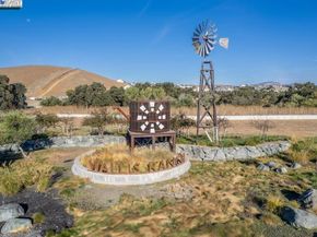 4519 Spring Mountain Way, Dublin CA 94568