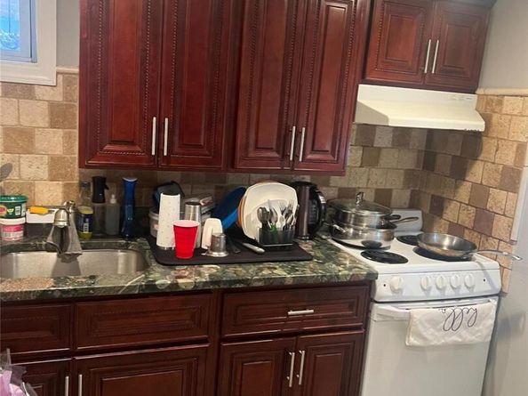 231-10 145th Avenue, Springfield Gardens NY 11413