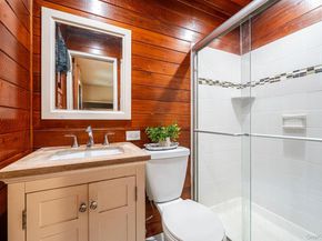 8 Kenswick Lane, Huntington Station NY 11746