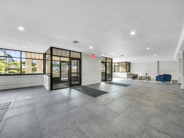 200 Atlantic Avenue 331, Lynbrook NY 11563