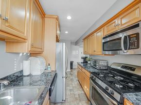 200 Atlantic Avenue 331, Lynbrook NY 11563