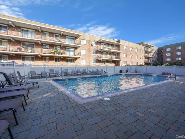 200 Atlantic Avenue 331, Lynbrook NY 11563