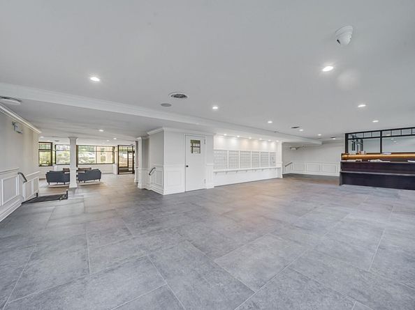 200 Atlantic Avenue 331, Lynbrook NY 11563