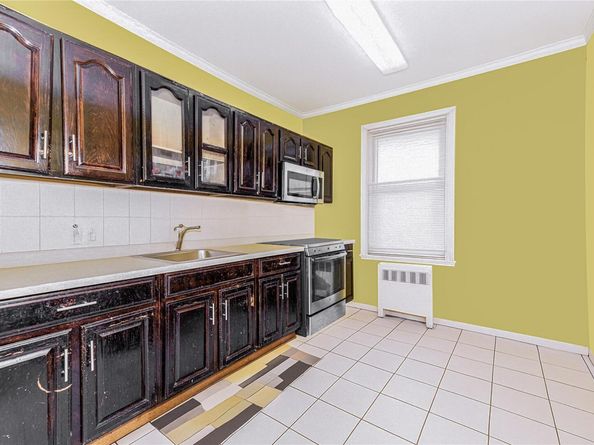 4101 Paulding Avenue, Bronx NY 10466