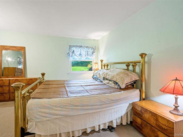 837 Old Medford Avenue, Medford NY 11763