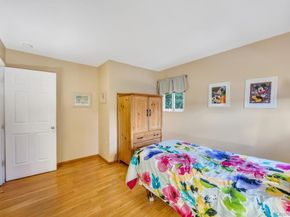 371 W 20th Street, Deer Park NY 11729