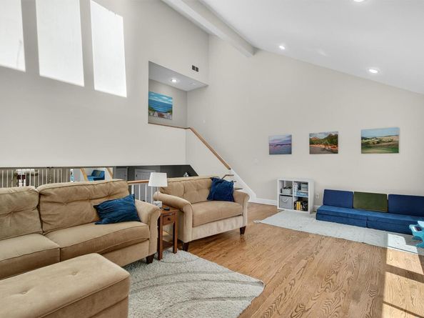 77 Further Lane, Chappaqua NY 10514