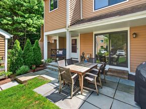 77 Further Lane, Chappaqua NY 10514