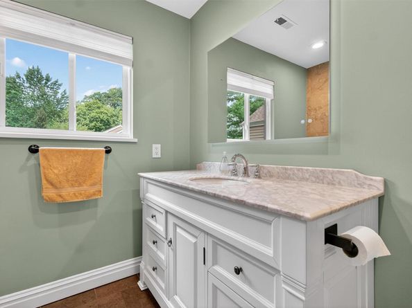 77 Further Lane, Chappaqua NY 10514