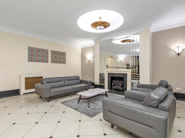 67-35 Yellowstone Boulevard 6H, Forest Hills NY 11375