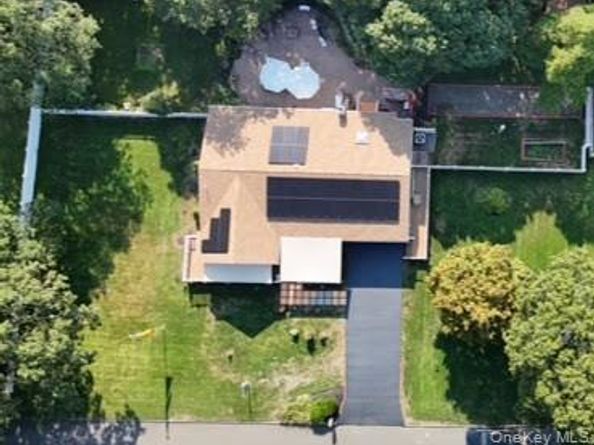 70 Forest Road, Centereach NY 11720