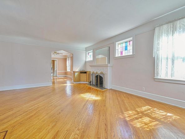 165 Westminster Road, Lynbrook NY 11563