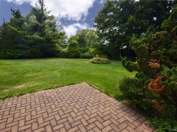 679 Balfour Place, Melville NY 11747