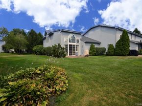 679 Balfour Place, Melville NY 11747