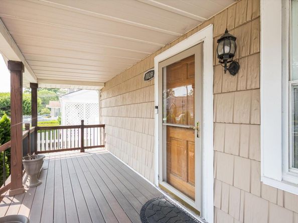 1039 Steele Boulevard, Baldwin NY 11510