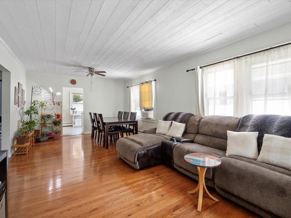 1039 Steele Boulevard, Baldwin NY 11510
