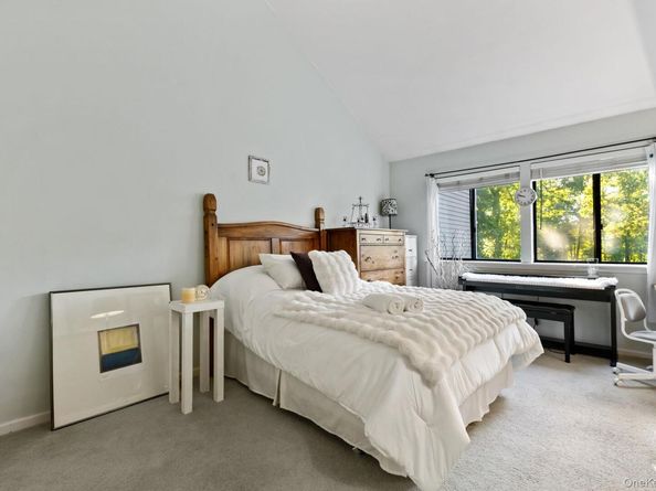 156 Stone Meadow, South Salem NY 10590