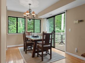 156 Stone Meadow, South Salem NY 10590