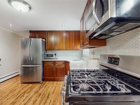 110 Roeckel Avenue, Valley Stream NY 11580