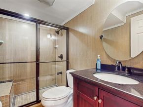 110 Roeckel Avenue, Valley Stream NY 11580