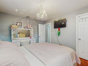 110 Roeckel Avenue, Valley Stream NY 11580