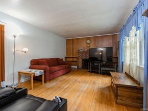 27 Hayward Avenue, Miller Place NY 11764
