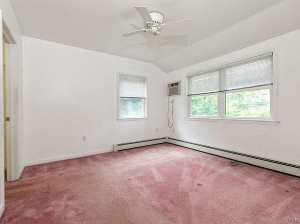 27 Hayward Avenue, Miller Place NY 11764